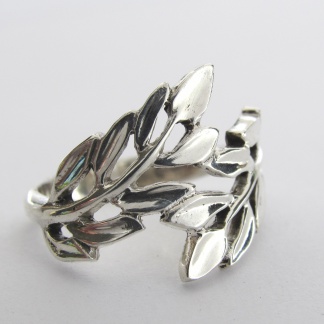 Sterling Silver Laurel Leaf Ring