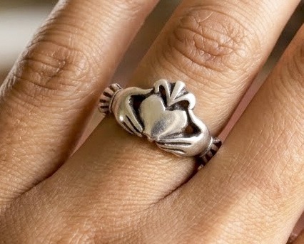 Cladagh ring 1