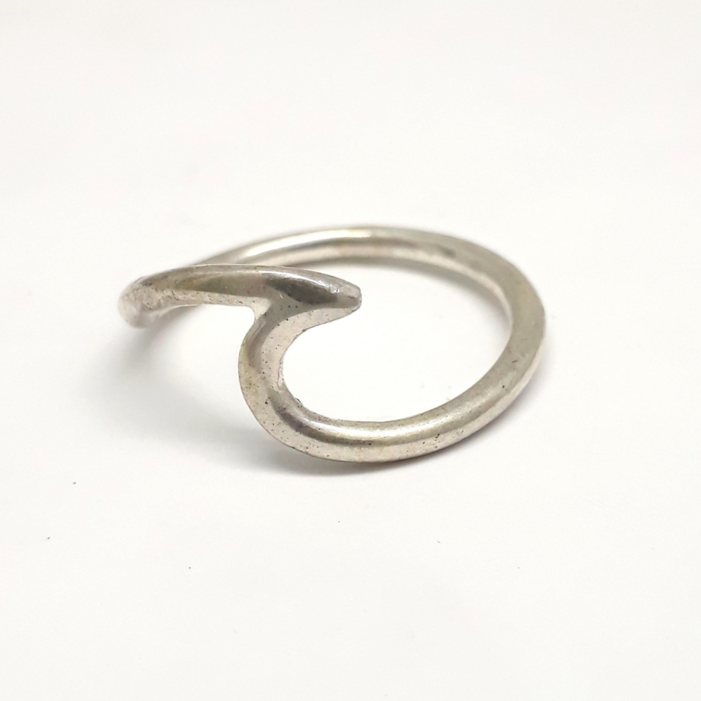 Sterling Silver Minimalist Wave Ring main image 1