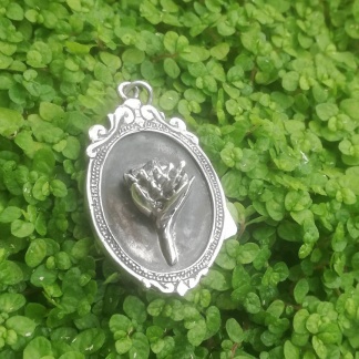 sterling silver protea pendant in vintage frame - goldfish jewellery design studio