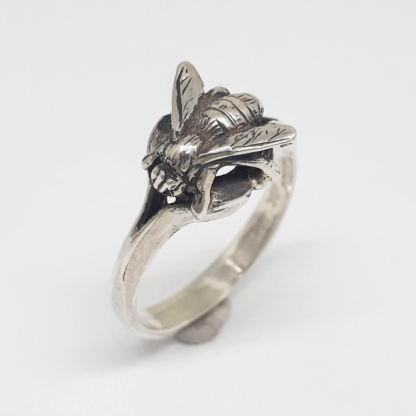 Sterling Silver Honey Bee Ring - Goldfish Jewellery Design Studio